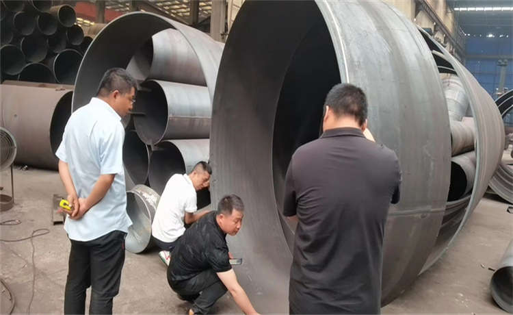 820-12mm螺旋焊管，610鋼立柱，火電廠循環(huán)水鋼管，1024螺旋焊管廠家